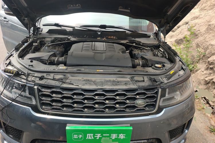 Used Land Rover Range Sport 2018 3.0 SC V6 HSE DYNAMIC Engine Bay