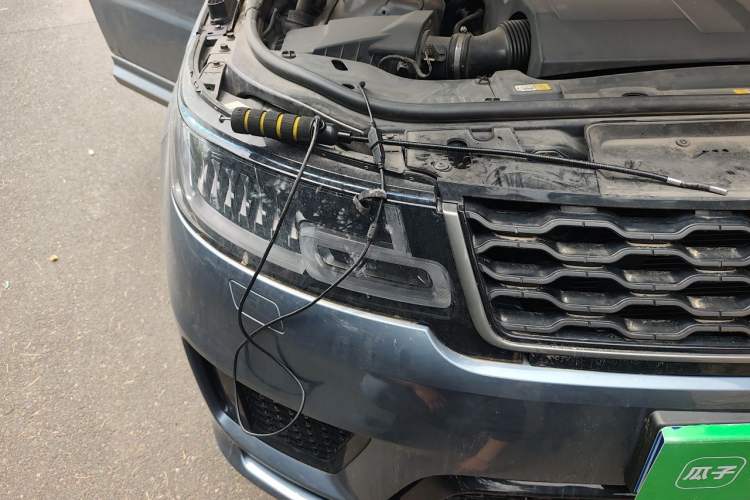Used Land Rover Range Sport 2018 3.0 SC V6 HSE DYNAMIC Engine Bay Right