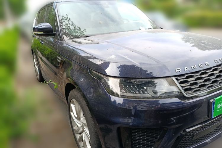 Used Land Rover Range Sport 2018 3.0 SC V6 HSE DYNAMIC Front Right 45 Deg