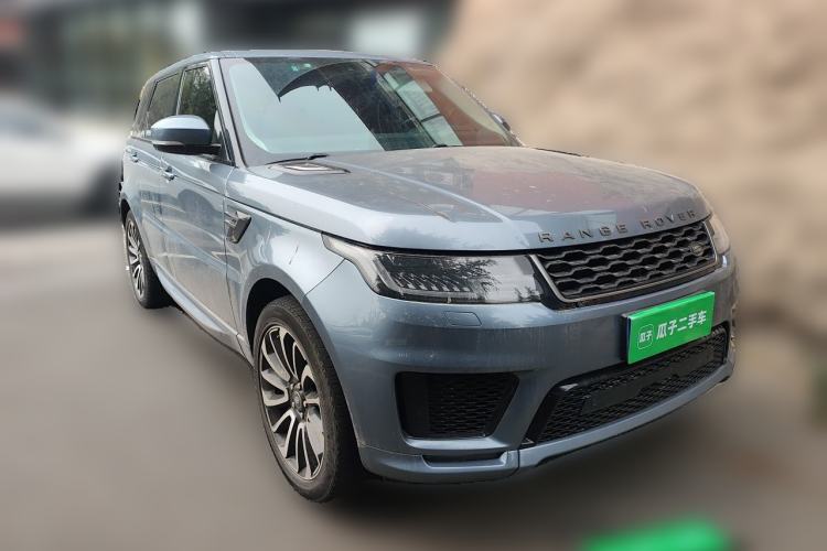 Used Land Rover Range Sport 2018 3.0 SC V6 HSE DYNAMIC Front Right 45 Deg