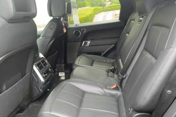 Used Land Rover Range Sport 2018 3.0 SC V6 HSE DYNAMIC Left Rear Seat