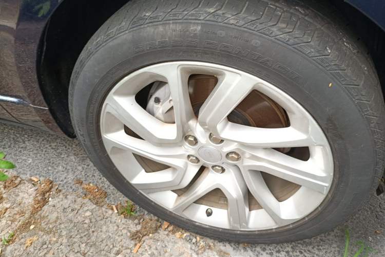 Used Land Rover Range Sport 2018 3.0 SC V6 HSE DYNAMIC Right Front Wheel Hub