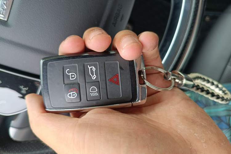 Used Land Rover Range Sport 2018 3.0 SC V6 HSE DYNAMIC Vehicle Key