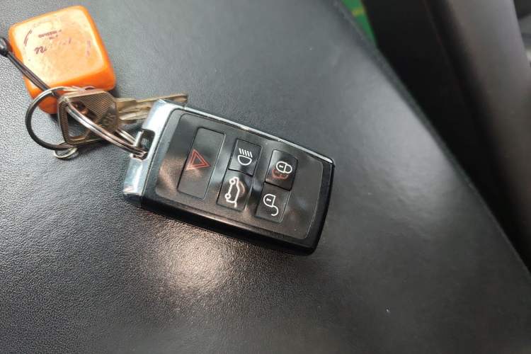 Used Land Rover Range Sport 2018 3.0 SC V6 HSE DYNAMIC Vehicle Key