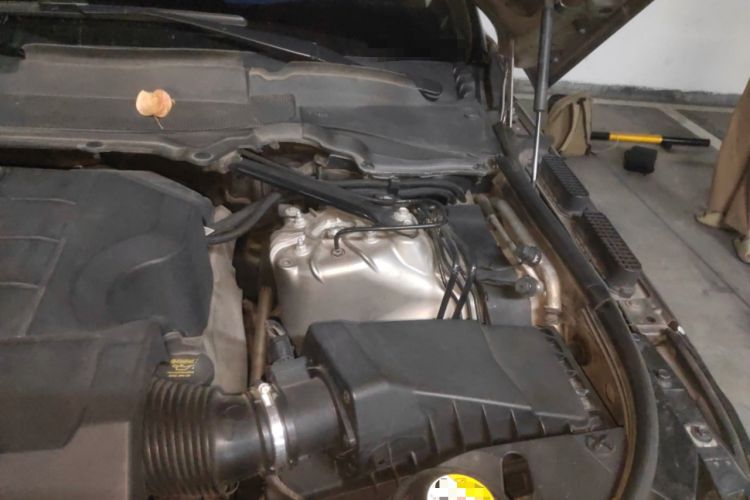 Used Land Rover Range Sport 2018 3.0 SC V6 HSE DYNAMIC Engine Bay Left