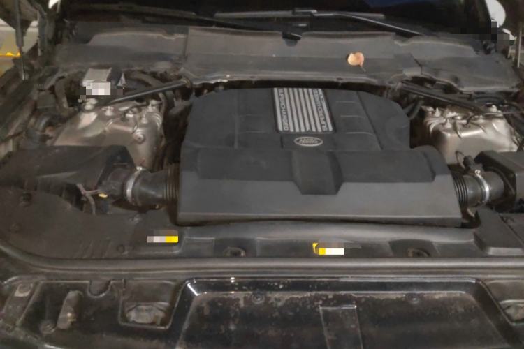 Used Land Rover Range Sport 2018 3.0 SC V6 HSE DYNAMIC Engine Bay