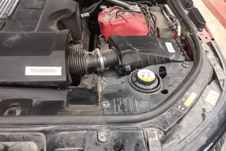 Used Land Rover Range Sport 2018 3.0 SC V6 HSE DYNAMIC Engine Bay Left