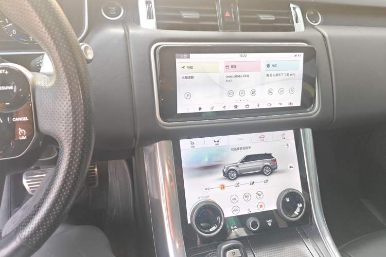 Used Land Rover Range Sport 2018 3.0 SC V6 HSE DYNAMIC Audio And AC Panel