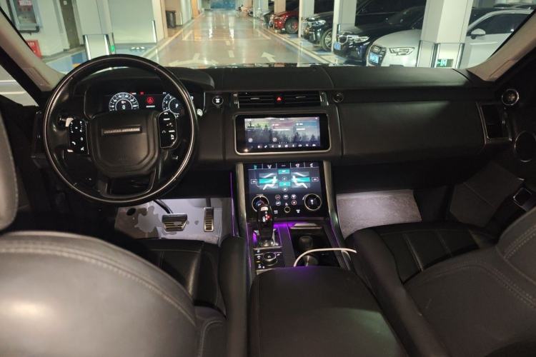 Used Land Rover Range Sport 2018 3.0 SC V6 HSE DYNAMIC Center Console