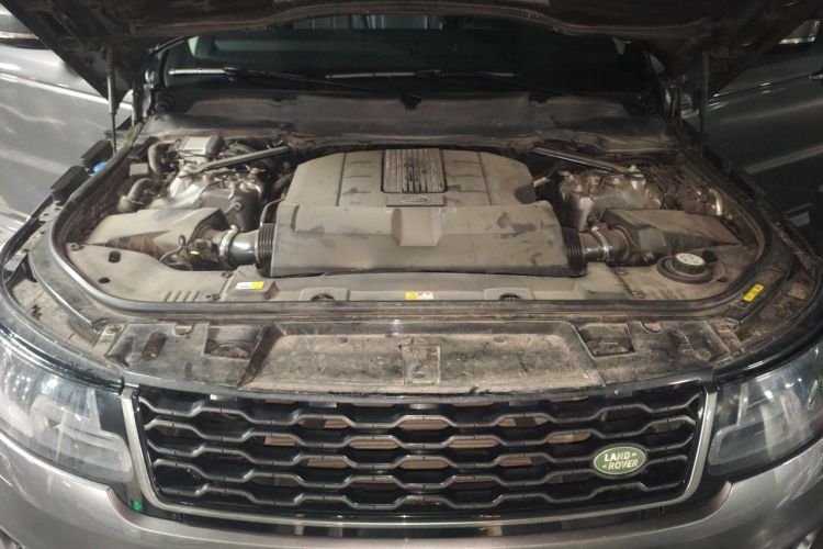 Used Land Rover Range Sport 2018 3.0 SC V6 HSE DYNAMIC Engine Bay