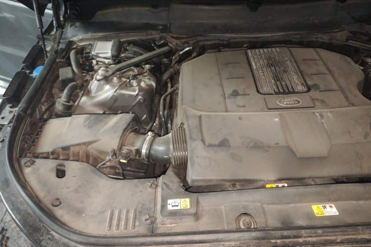 Used Land Rover Range Sport 2018 3.0 SC V6 HSE DYNAMIC Engine Bay Right