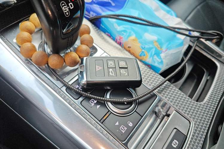 Used Land Rover Range Sport 2018 3.0 SC V6 HSE DYNAMIC Vehicle Key