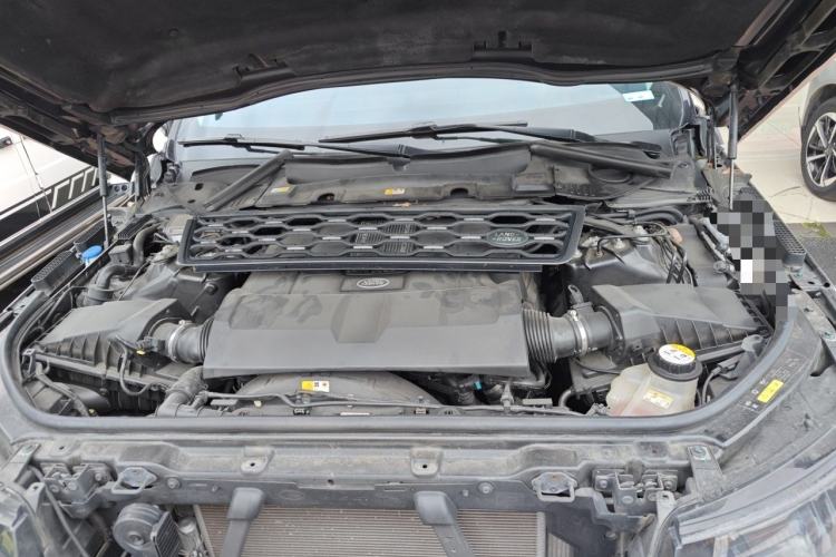 Used Land Rover Range Sport 2018 3.0 SC V6 HSE DYNAMIC Engine Bay