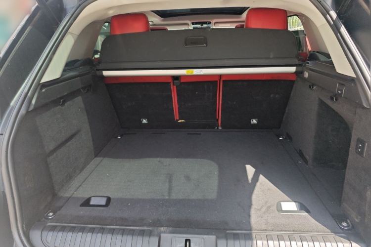 Used Land Rover Range Sport 2018 3.0 SC V6 HSE DYNAMIC Trunk