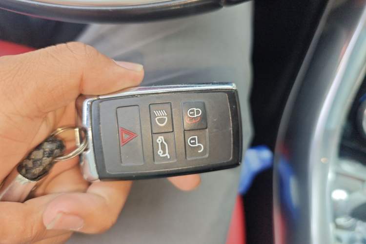 Used Land Rover Range Sport 2018 3.0 SC V6 HSE DYNAMIC Vehicle Key