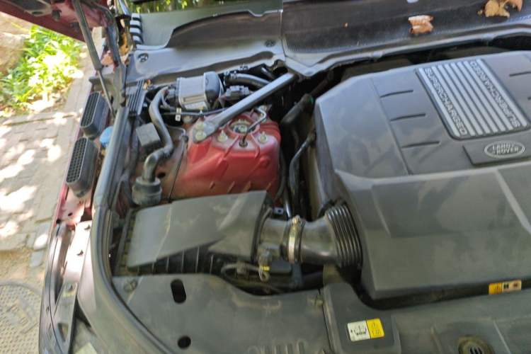 Used Land Rover Range Sport 2018 3.0 SC V6 HSE DYNAMIC Engine Bay Right