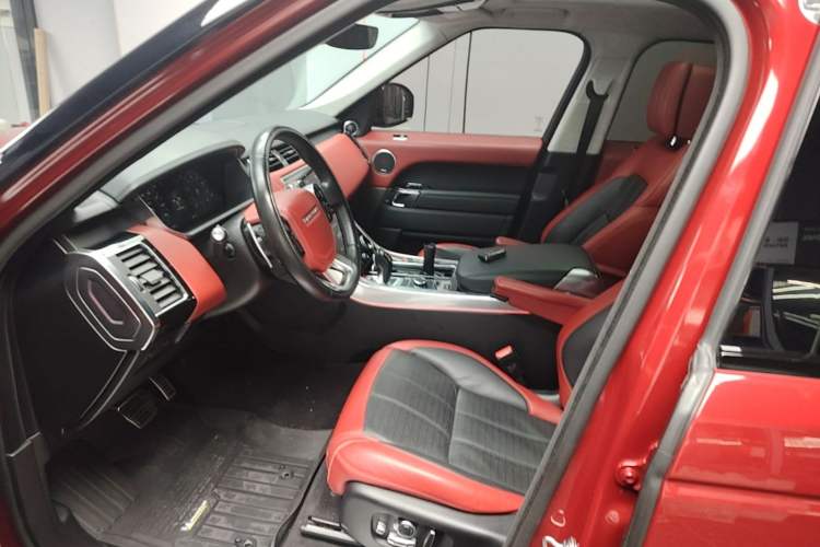 Used Land Rover Range Sport 2018 3.0 SC V6 Fēngshàng Chuàngshì Edition DYNAMIC Left Front Seat