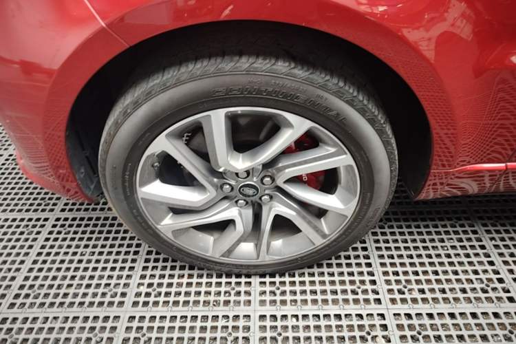 Used Land Rover Range Sport 2018 3.0 SC V6 Fēngshàng Chuàngshì Edition DYNAMIC Left Front Wheel Hub