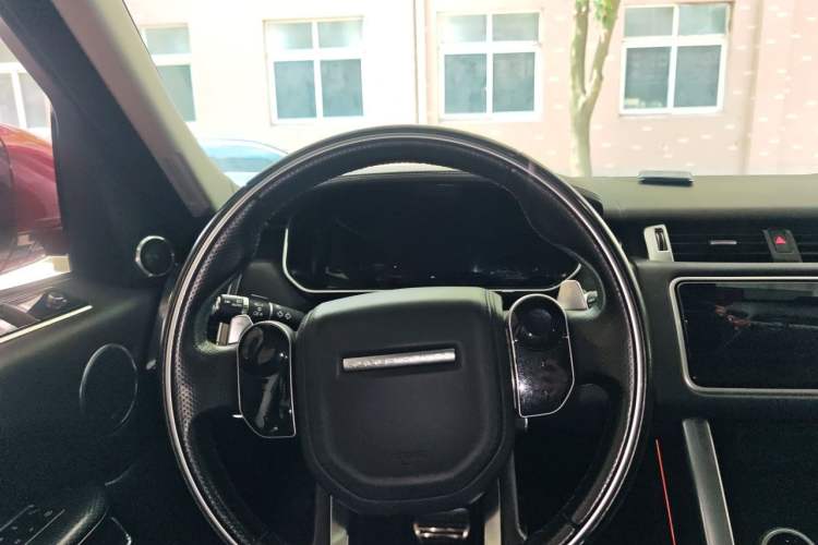 Used Land Rover Range Sport 2018 3.0 SC V6 HSE DYNAMIC Steering Wheel