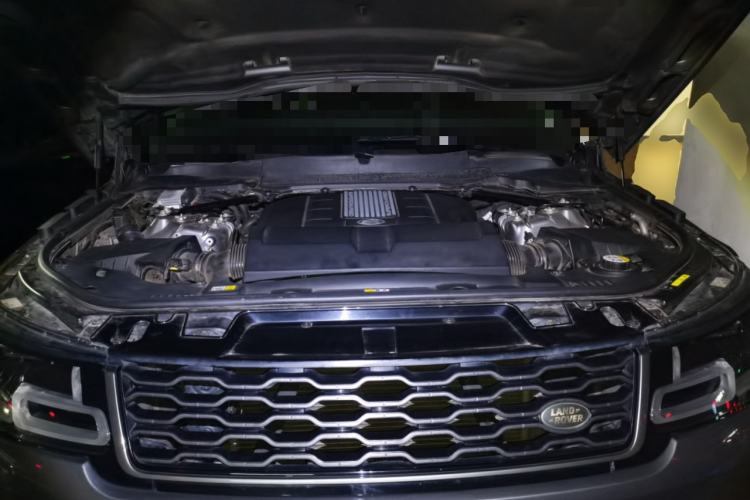 Used Land Rover Range Sport 2018 3.0 SC V6 HSE DYNAMIC Engine Bay