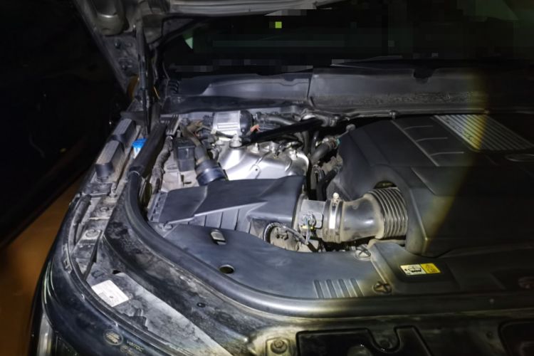 Used Land Rover Range Sport 2018 3.0 SC V6 HSE DYNAMIC Engine Bay Right