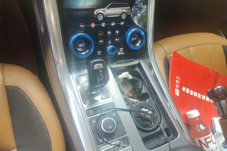 Used Land Rover Range Sport 2018 3.0 SC V6 HSE DYNAMIC Gear Lever
