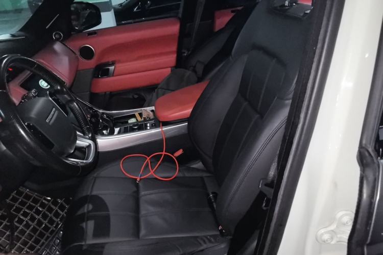 Used Land Rover Range Sport  Left Front Seat