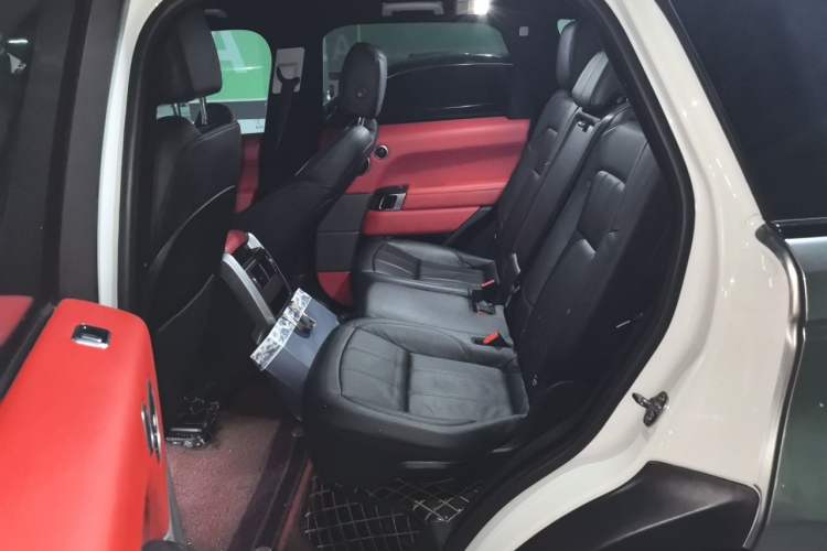 Used Land Rover Range Sport  Left Rear Seat