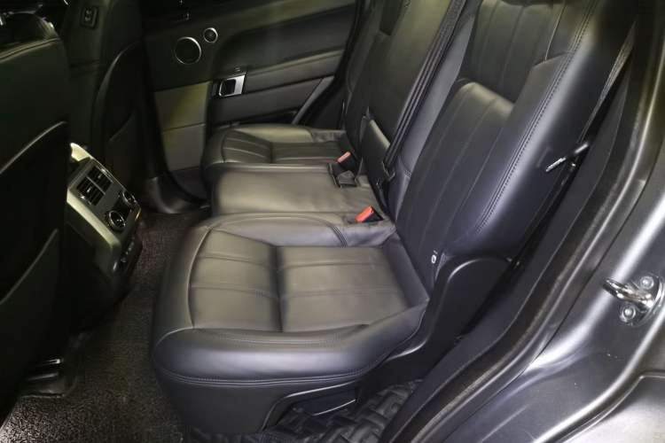 Used Land Rover Range Sport 2018 3.0 SC V6 HSE DYNAMIC Left Rear Seat