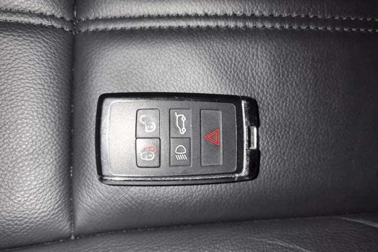 Used Land Rover Range Sport  Vehicle Key
