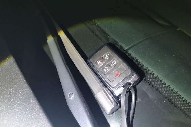 Used Land Rover Range Sport 2018 3.0 SC V6 HSE DYNAMIC Vehicle Key