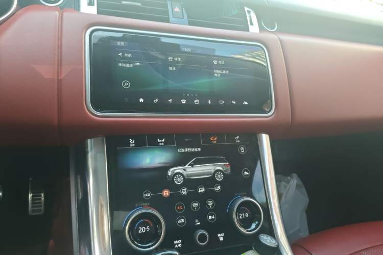 Used Land Rover Range Sport 2018 3.0 SC V6 HSE DYNAMIC Audio And AC Panel