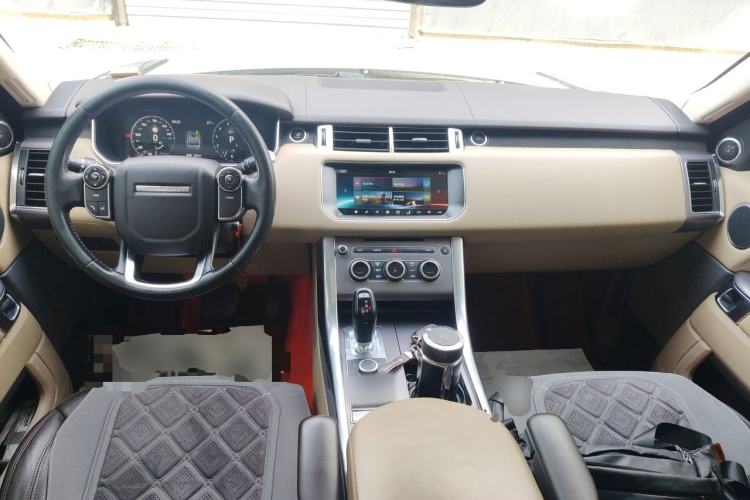 Used Land Rover Range Sport  Center Console