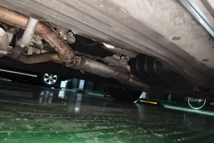 Used Land Rover Range Sport 2018 3.0 SC V6 HSE DYNAMIC Chassis Front Left