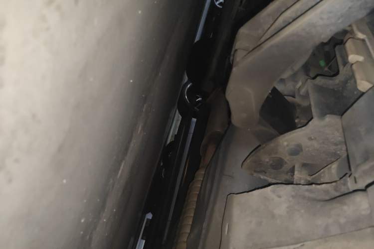 Used Land Rover Range Sport  Chassis Rear Left