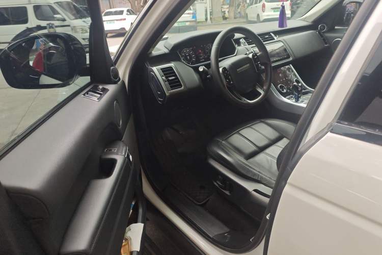 Used Land Rover Range Sport 2018 3.0 V6 HSE DYNAMIC Driver Seat