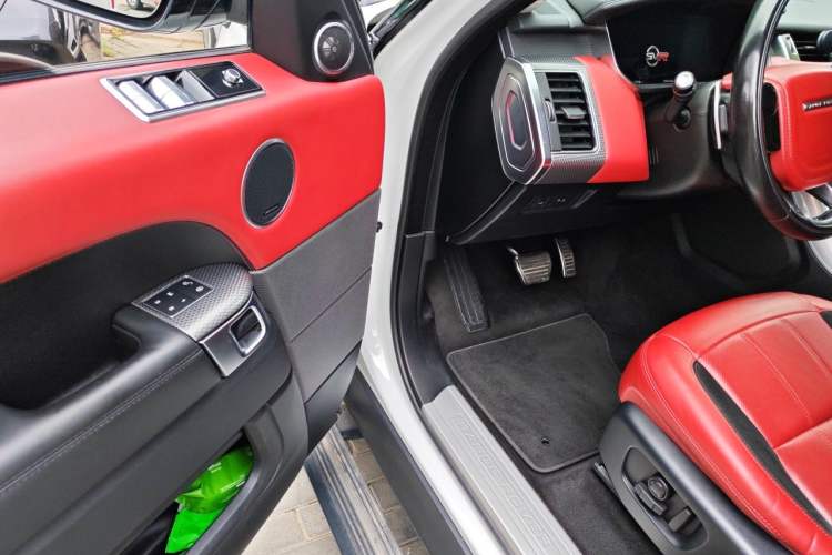 Used Land Rover Range Sport 2018 3.0 SC V6 HSE DYNAMIC Driver Seat