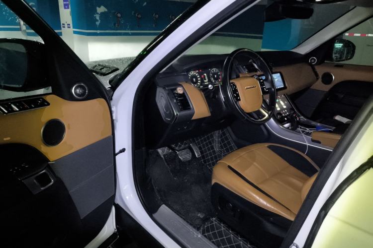 Used Land Rover Range Sport 2018 3.0 SC V6 HSE DYNAMIC Driver Seat