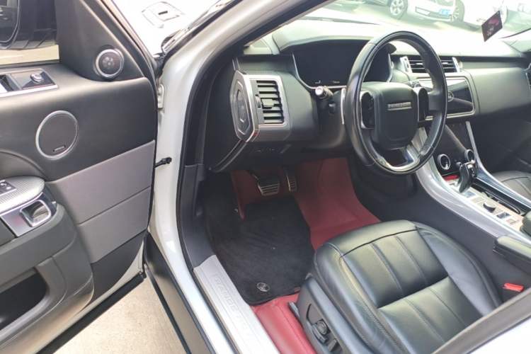 Used Land Rover Range Sport 2018 3.0 SC V6 HSE DYNAMIC Driver Seat