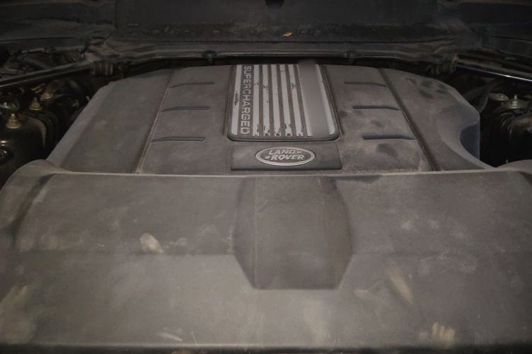Used Land Rover Range Sport 2018 3.0 SC V6 HSE DYNAMIC Engine Bay