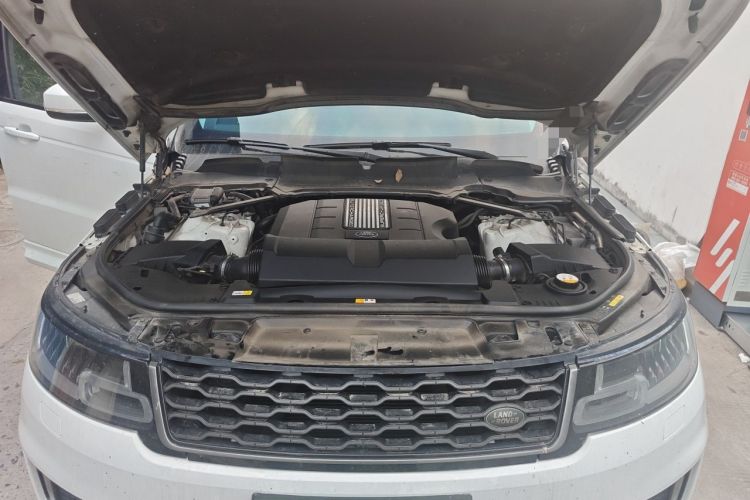 Used Land Rover Range Sport 2018 3.0 SC V6 HSE DYNAMIC Engine Bay