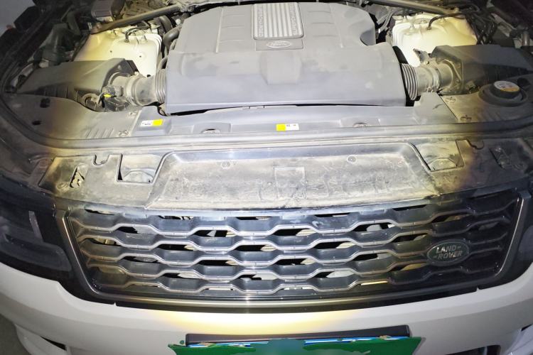 Used Land Rover Range Sport 2018 3.0 SC V6 HSE DYNAMIC Engine Bay