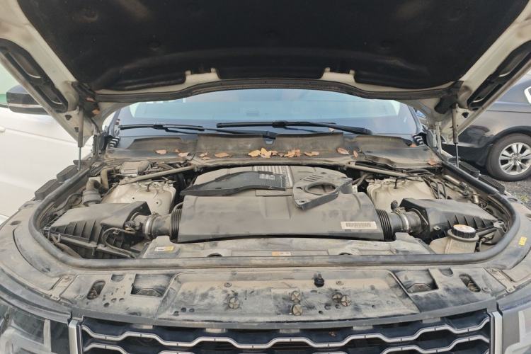 Used Land Rover Range Sport 2018 3.0 SC V6 HSE DYNAMIC Engine Bay