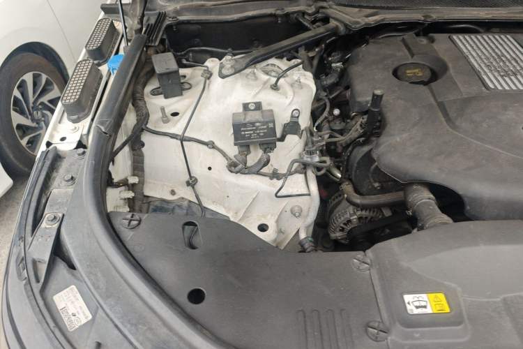 Used Land Rover Range Sport 2018 3.0 V6 HSE DYNAMIC Engine Bay Right