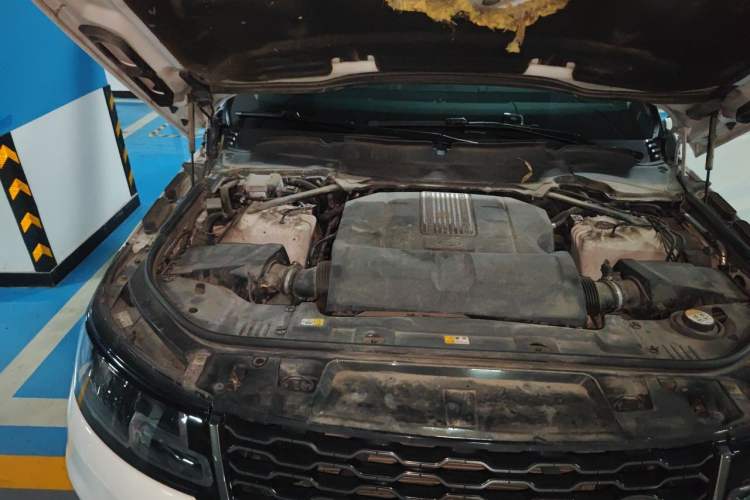 Used Land Rover Range Sport 2018 3.0 SC V6 HSE DYNAMIC Engine Bay Right