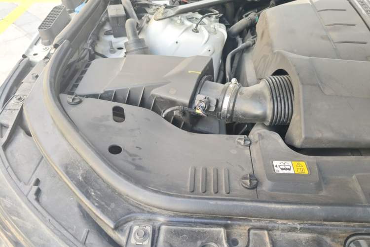 Used Land Rover Range Sport 2018 3.0 SC V6 HSE DYNAMIC Engine Bay Right
