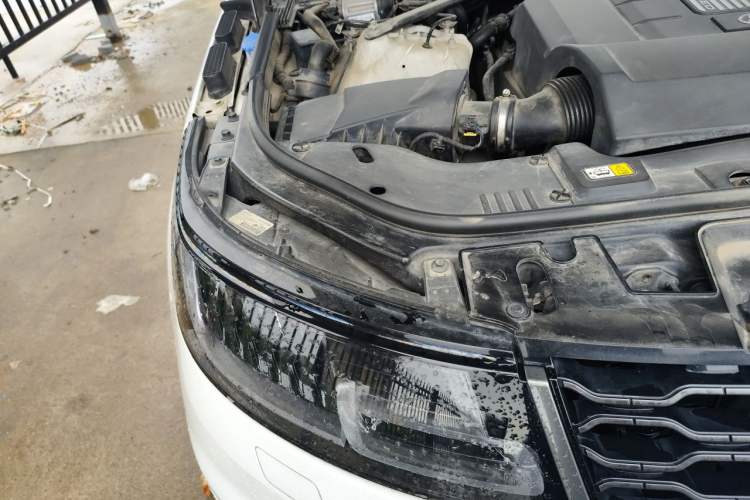 Used Land Rover Range Sport 2018 3.0 SC V6 HSE DYNAMIC Engine Bay Right