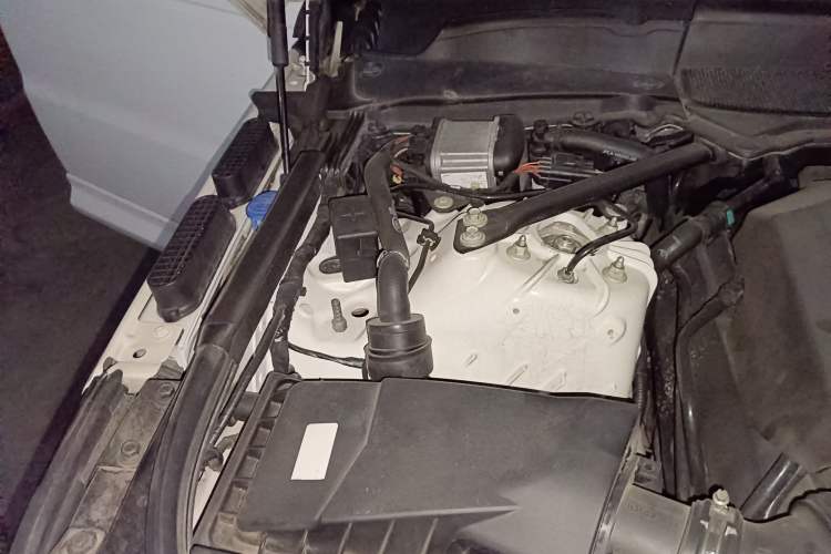 Used Land Rover Range Sport 2018 3.0 SC V6 HSE DYNAMIC Engine Bay Right
