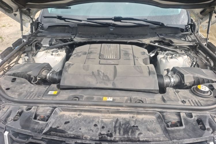 Used Land Rover Range Sport 2018 3.0 SC V6 HSE DYNAMIC Engine Bay