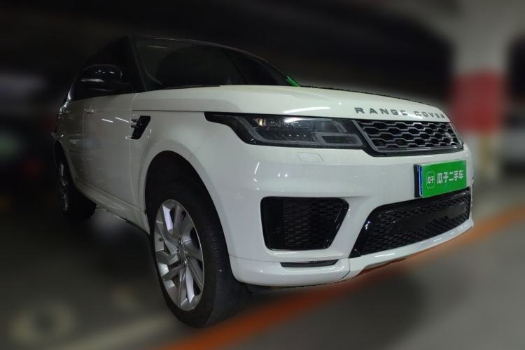 Used Land Rover Range Sport 2018 3.0 SC V6 HSE DYNAMIC Front Right 45 Deg
